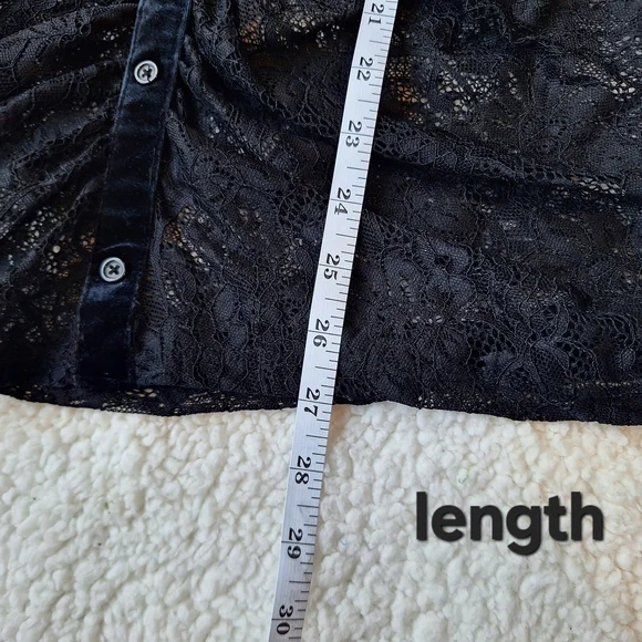 Lane Bryant Black Lace Button Front Top Size 20 Sheer Ruched Blouse Velvet Trim - Picture 13 of 14